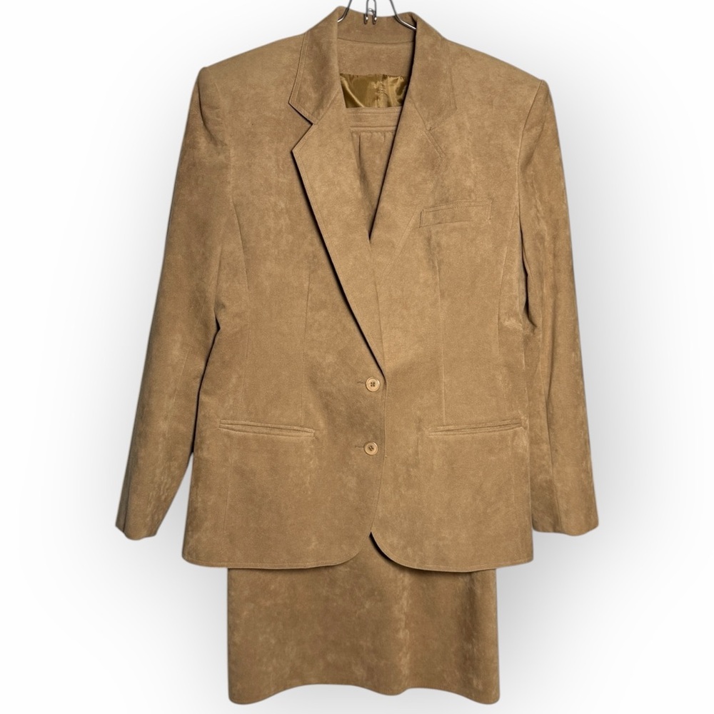 Vintage Classic Faux Suede Tan Blazer Skirt Set Size 10 ILGWU 80's 90's Sz 10